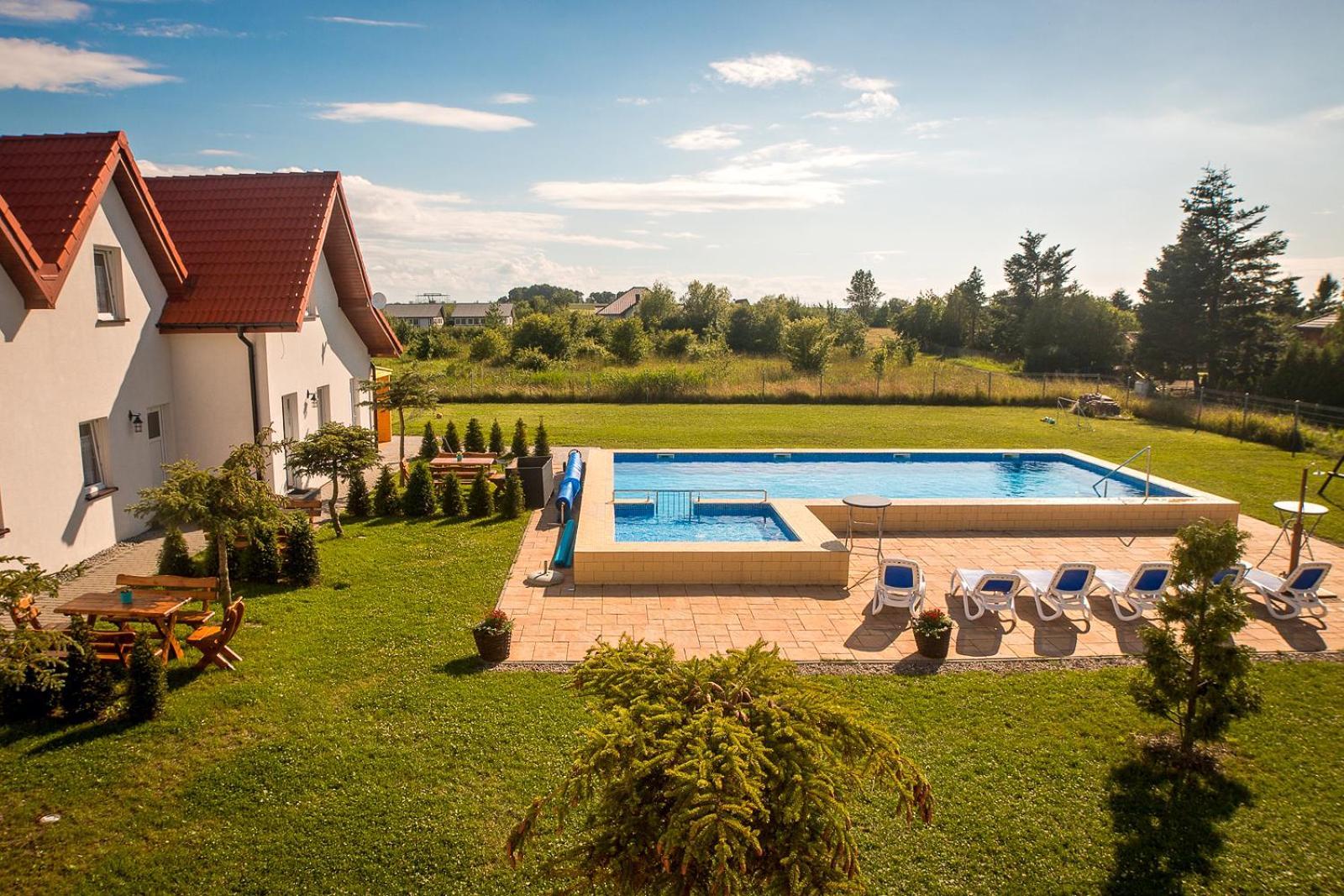 Aqua Fun Domki Z Basenem Darlowo Exterior photo